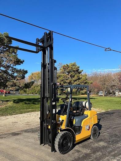 Used 2016 MITSUBISHI FG25N