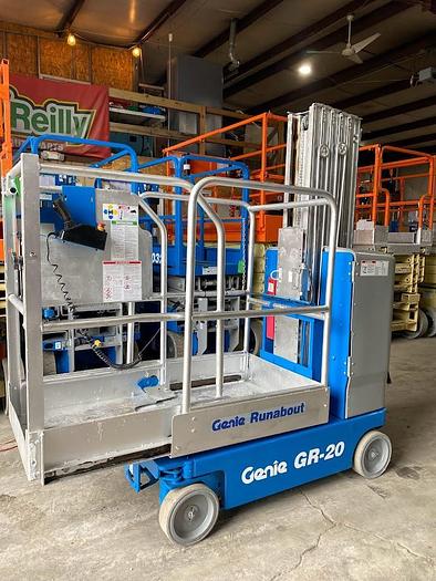 Used 2012 GENIE GR20