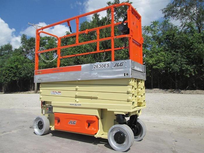 Used 2015 JLG 2630ES
