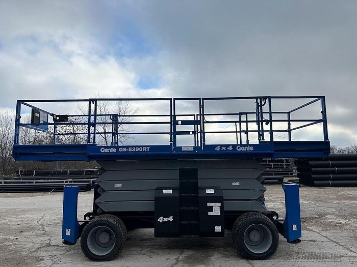 Used 2014 GENIE GS-5390RT