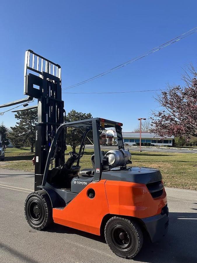 Used 2018 TOYOTA 8FGU45