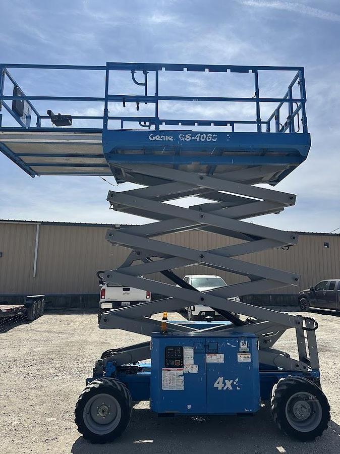 Used 2013 GENIE GS4069RT