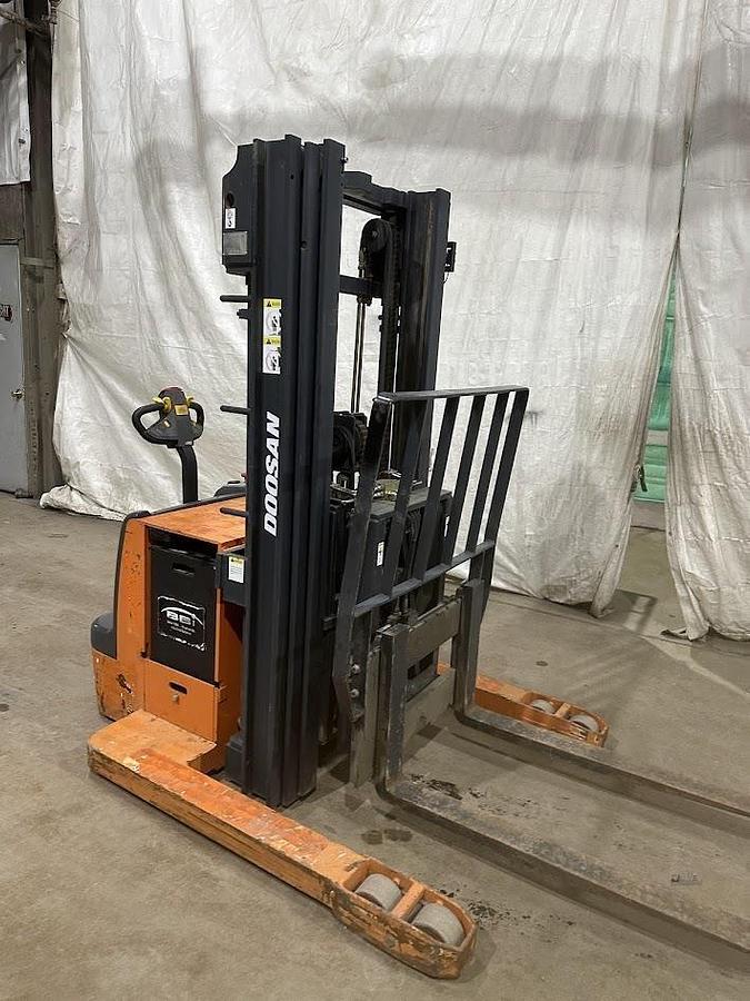 Used DOOSAN BWP17S-7