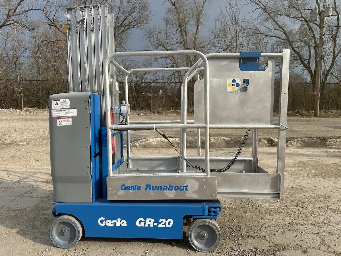 Used 2016 GENIE GR20