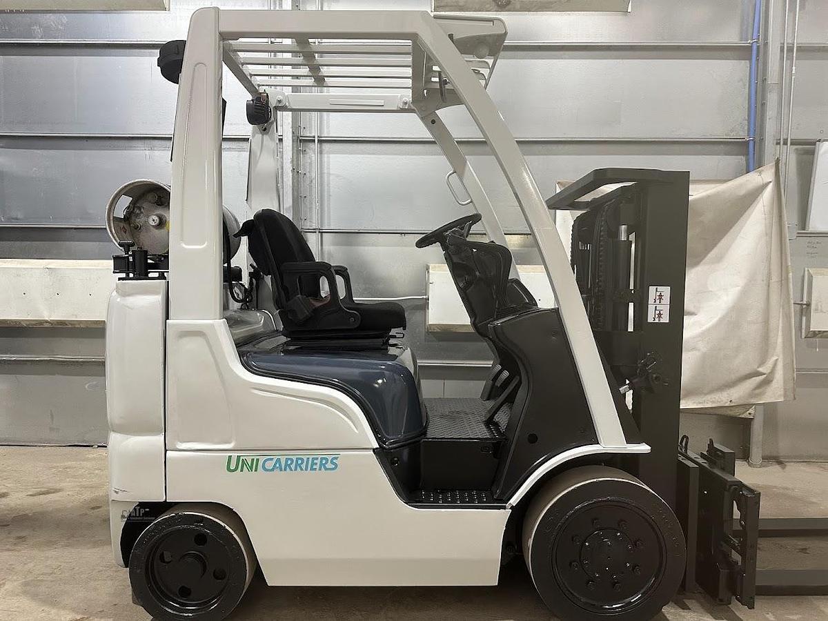 Used 2013 NISSAN MCP1F2A20LV