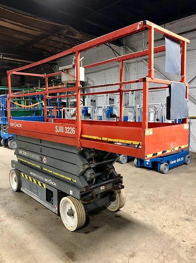 Used 2013 SKYJACK SJIII3226