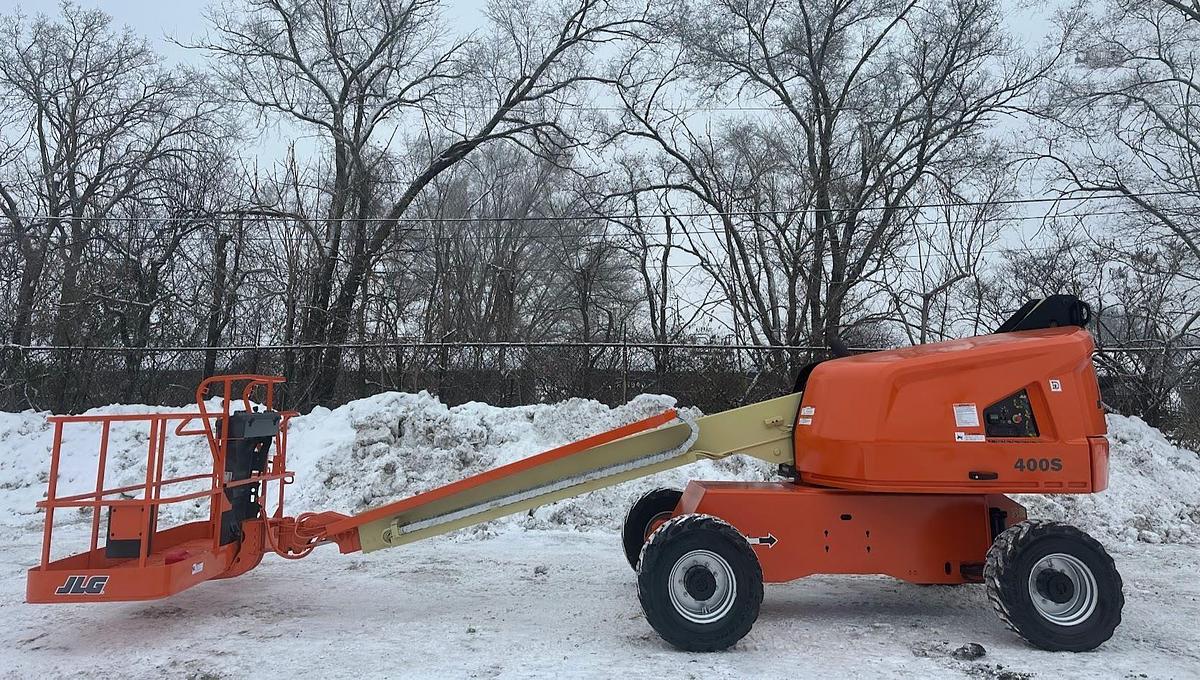 Used 2015 JLG 400S