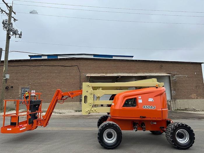 Used 2016 JLG 450AJ