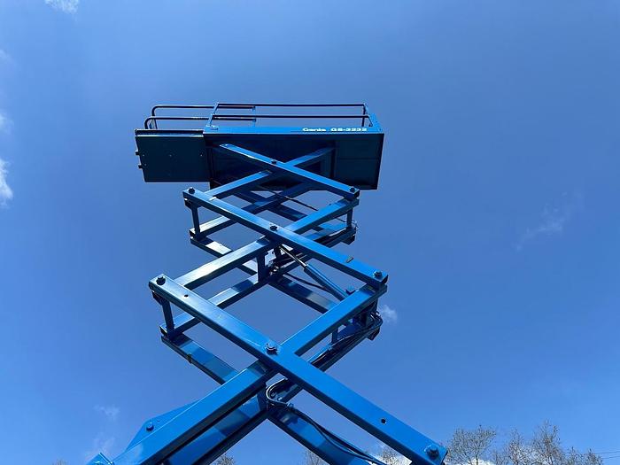 Used 2015 GENIE GS-3232