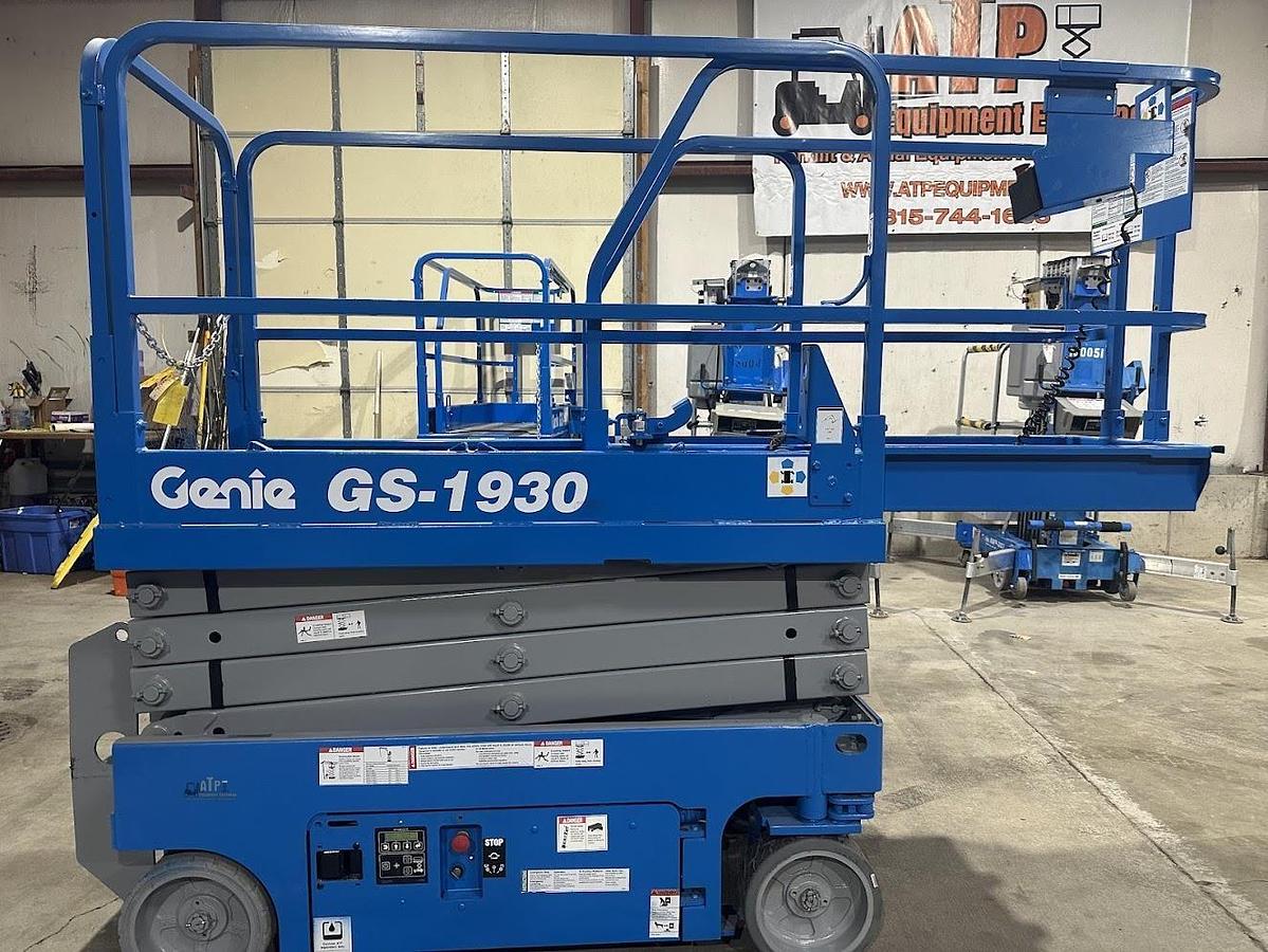 Used 2016 GENIE GS1930