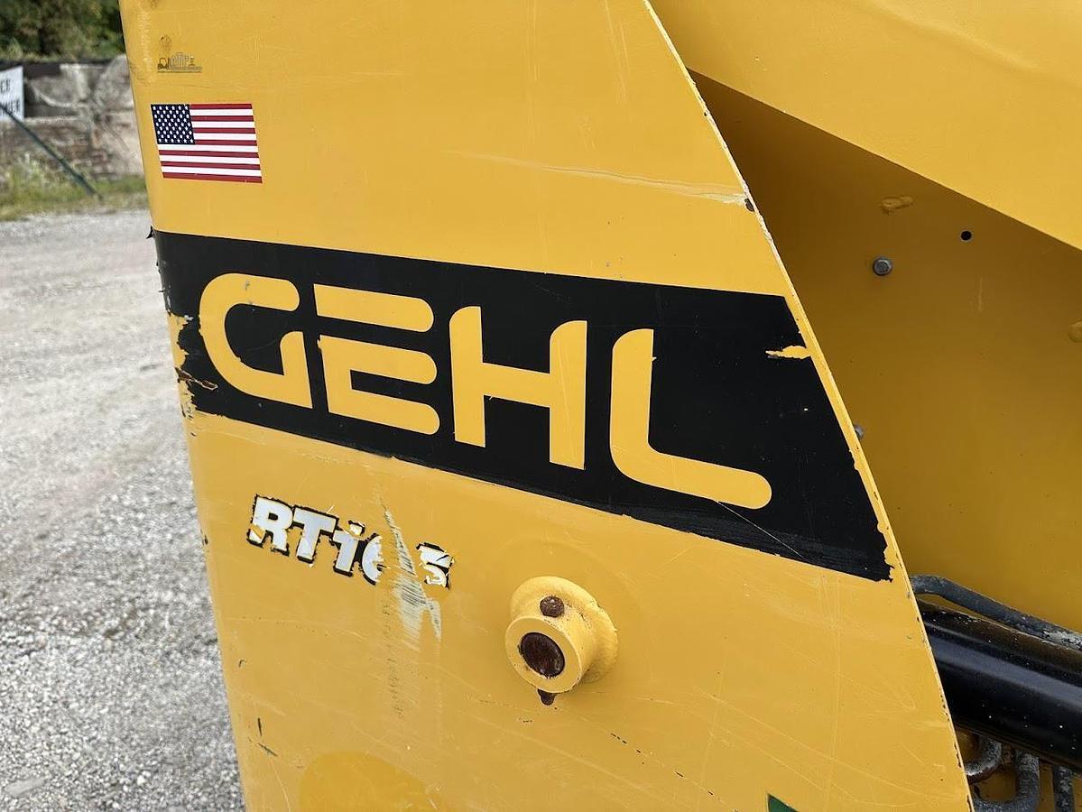 Used 2023 GEHL RT165