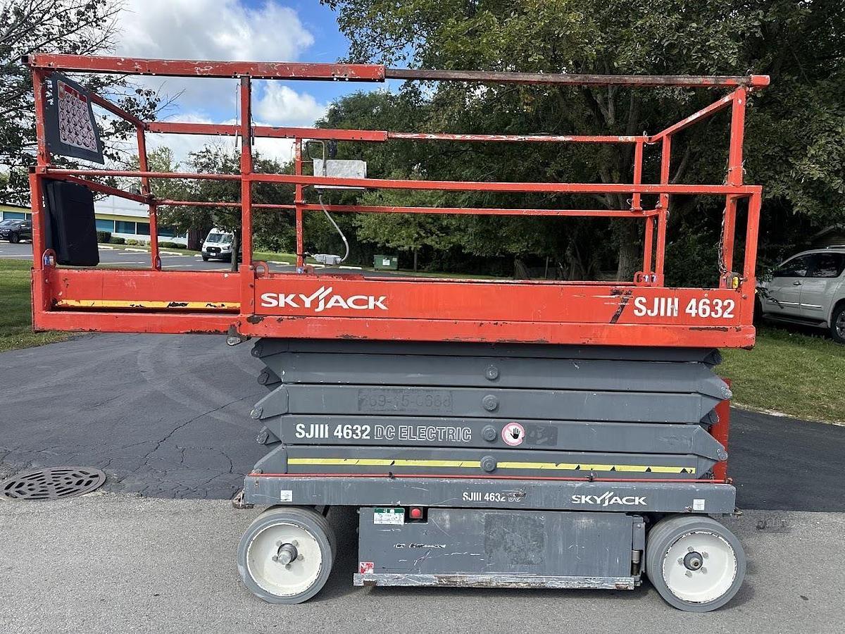 Used 2016 SKYJACK SJIII4632