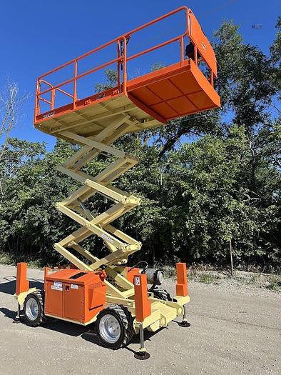 Used 2015 JLG 260MRT