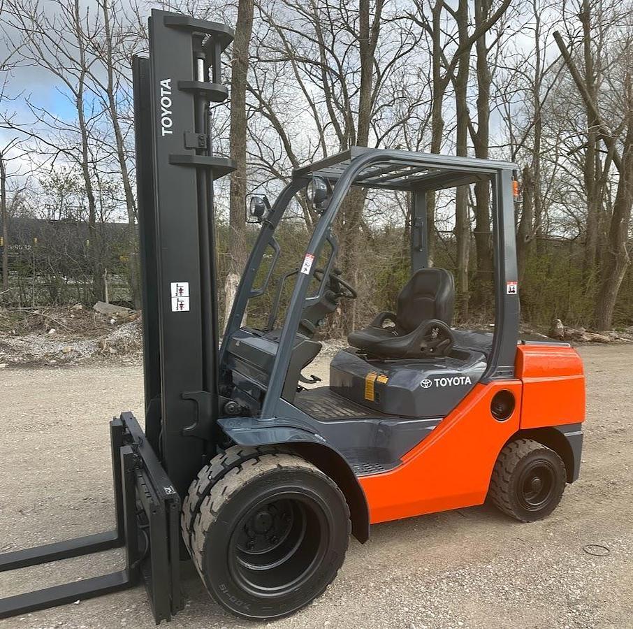 Used 2013 TOYOTA 8FD35U