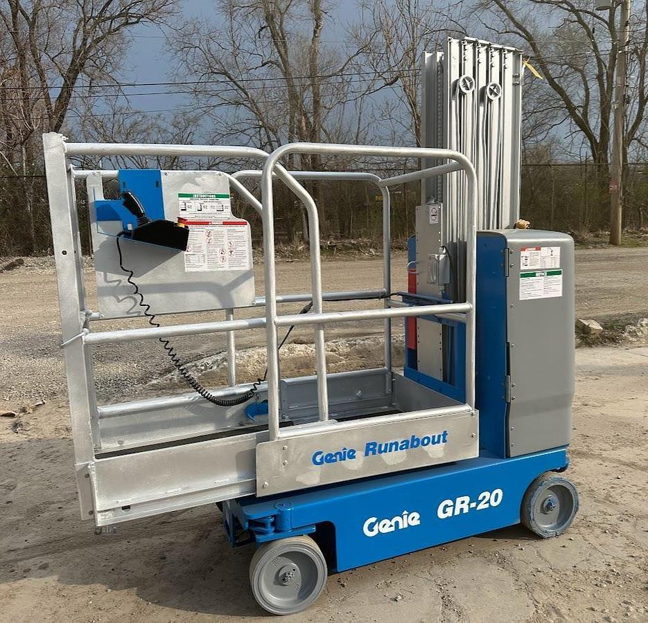 Used 2016 GENIE GR20