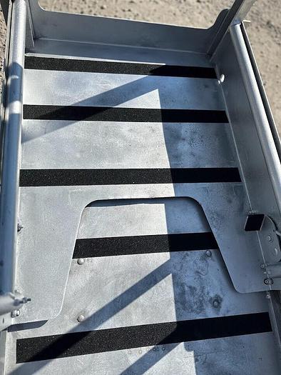 Used 2013 GENIE GR20