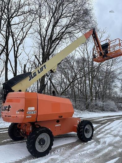 Used 2017 JLG 660SJ