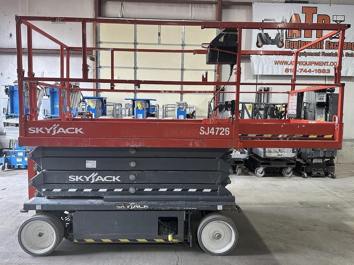 Used 2022 SKYJACK SJ4726
