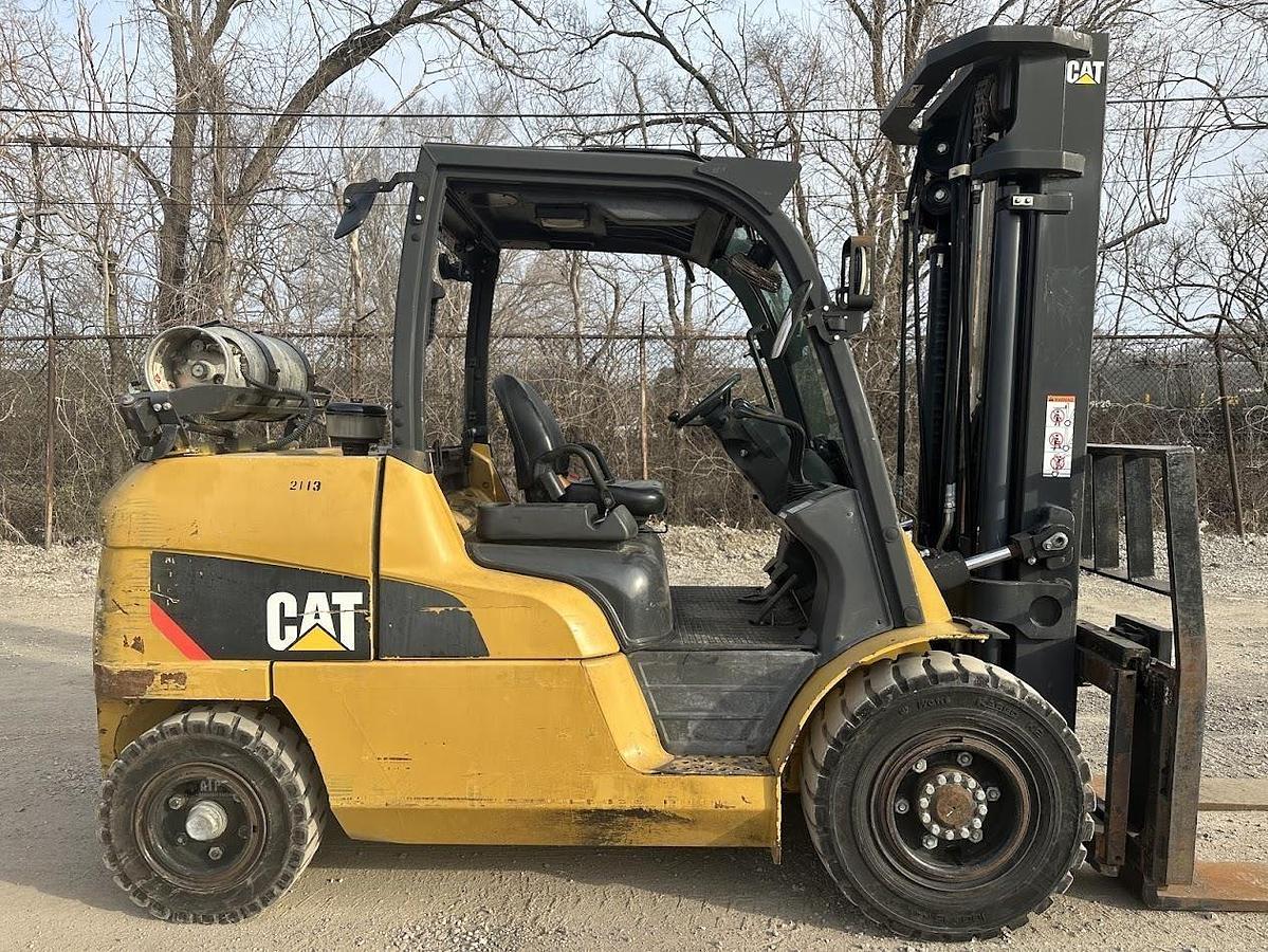 Used 2017 CATERPILLAR GP55N1
