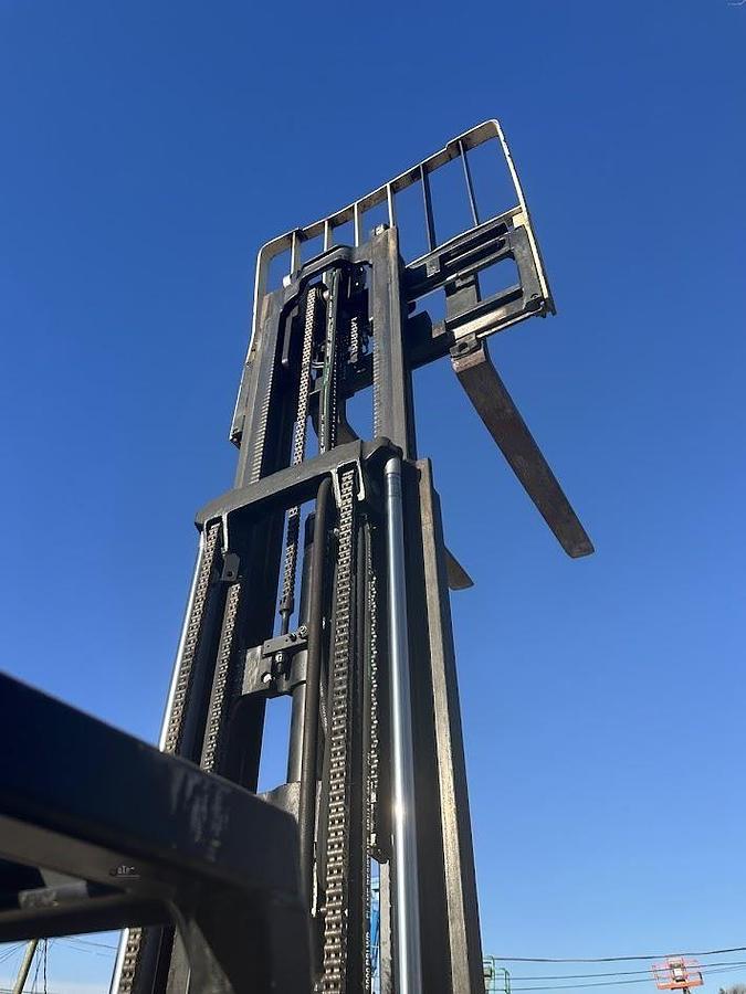 Used 2003 YALE GLP050TG