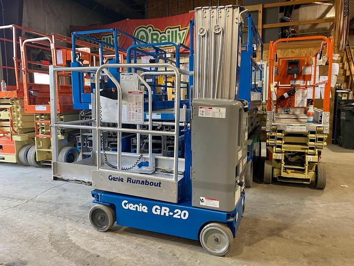 Used 2012 GENIE GR20