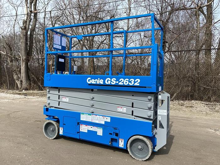 Used 2013 GENIE GS-2632