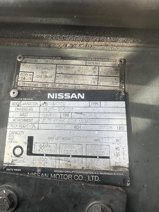 Used NISSAN VF05H70V