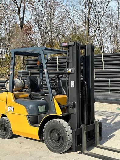 Used MITSUBISHI CATERPILLAR FG25N