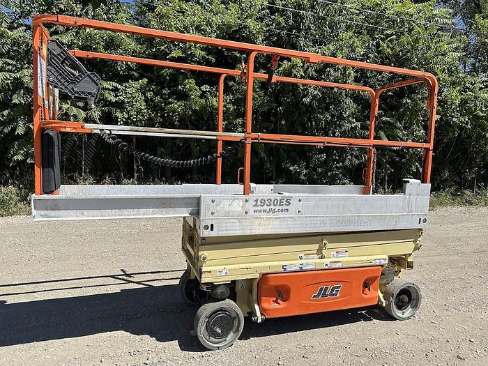 Used 2014 JLG 1930ES