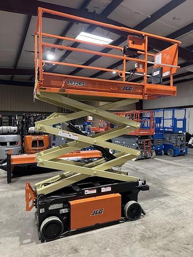 Used 2015 JLG 1932RS