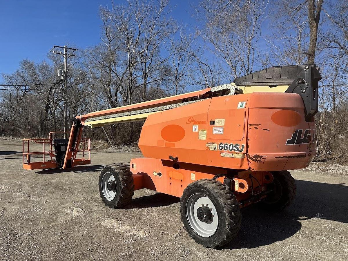 Used 2014 JLG 660SJ