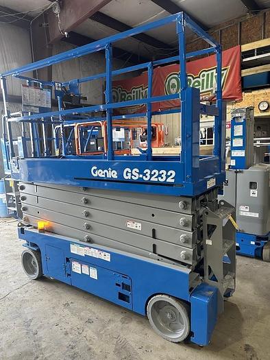 Used 2016 GENIE GS3232
