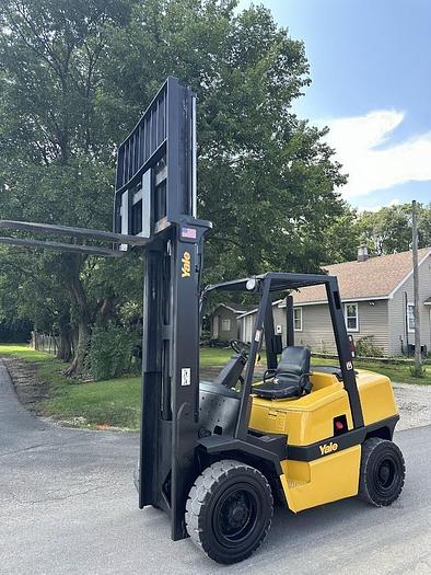 Used 2005 YALE GDP080LJ