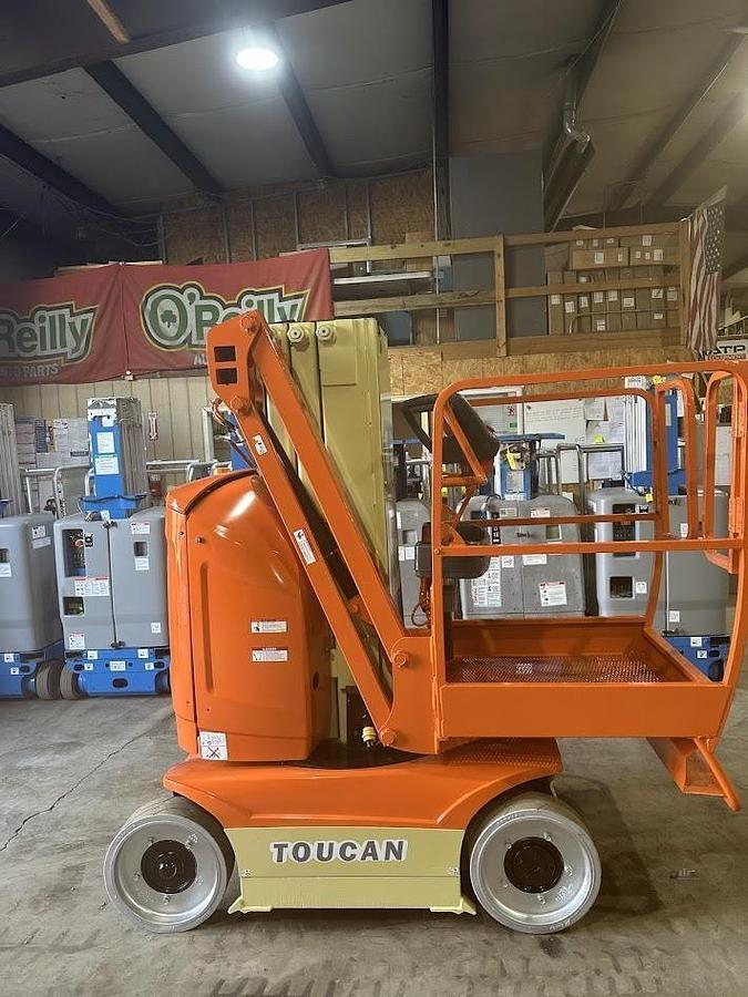 Used 2012 JLG TOUCAN 20E