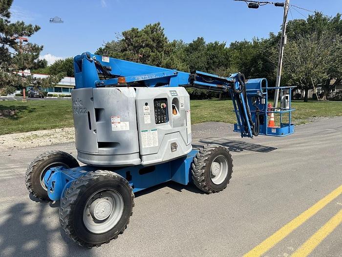 Used 2014 GENIE Z34/22IC