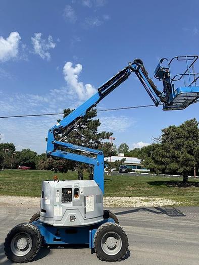 Used 2014 GENIE Z34/22IC