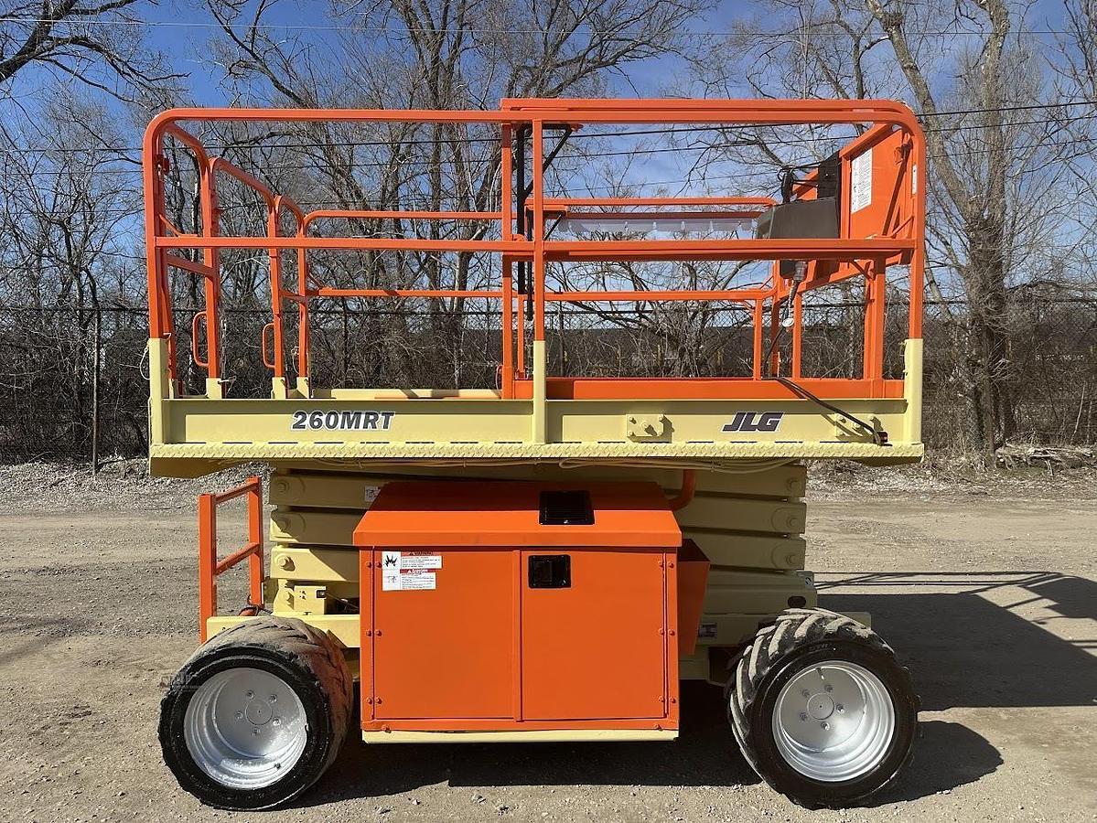 Used 2016 JLG 260MRT