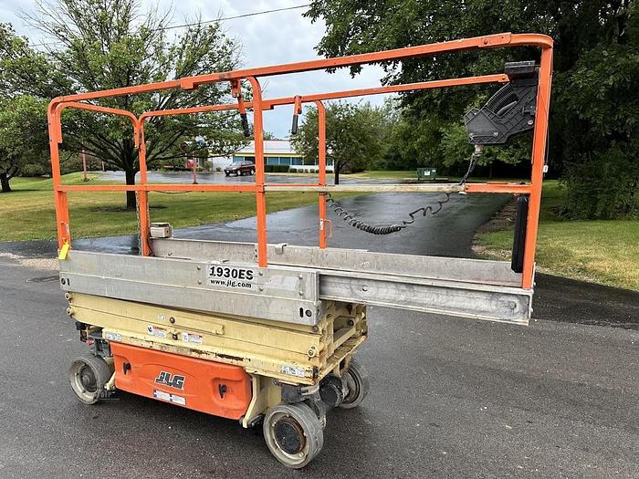 Used 2014 JLG 1930ES