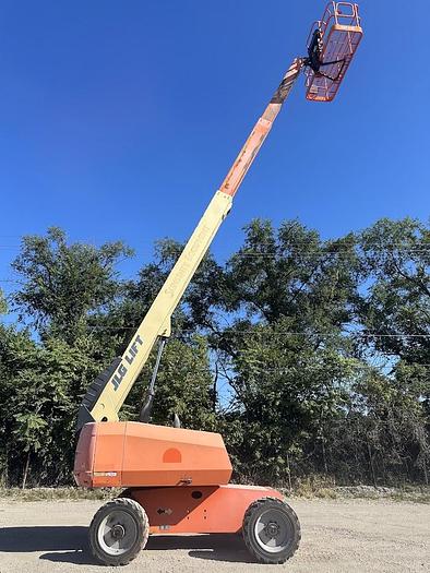 Used JLG 600S