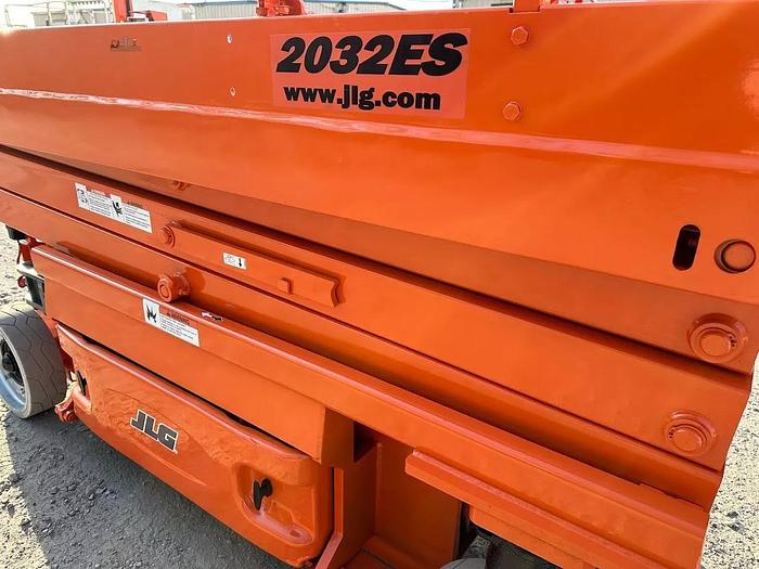 Used 2015 JLG 2032ES