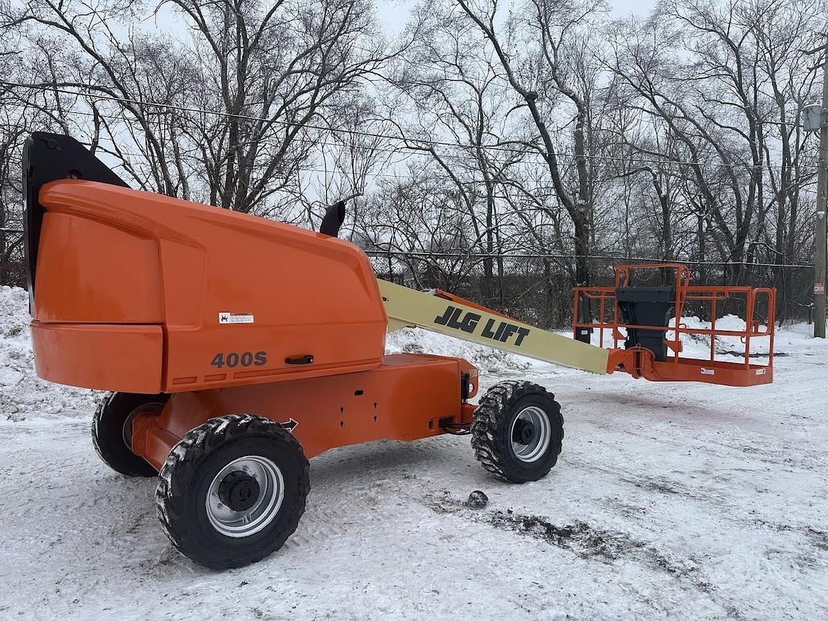 Used 2015 JLG 400S
