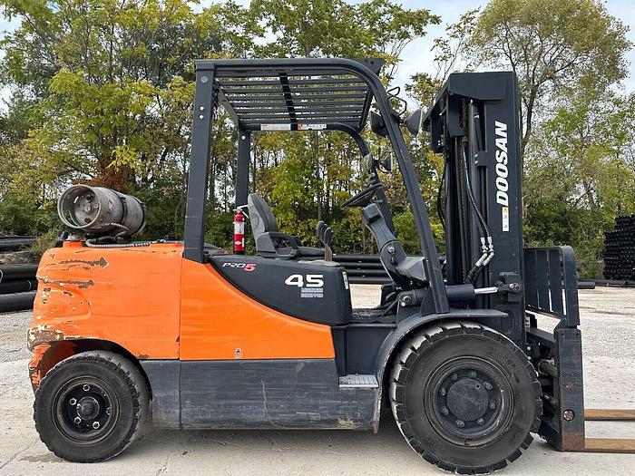 Used 2018 DOOSAN G45S-5