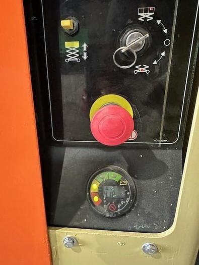 Used 2014 JLG 1932RS