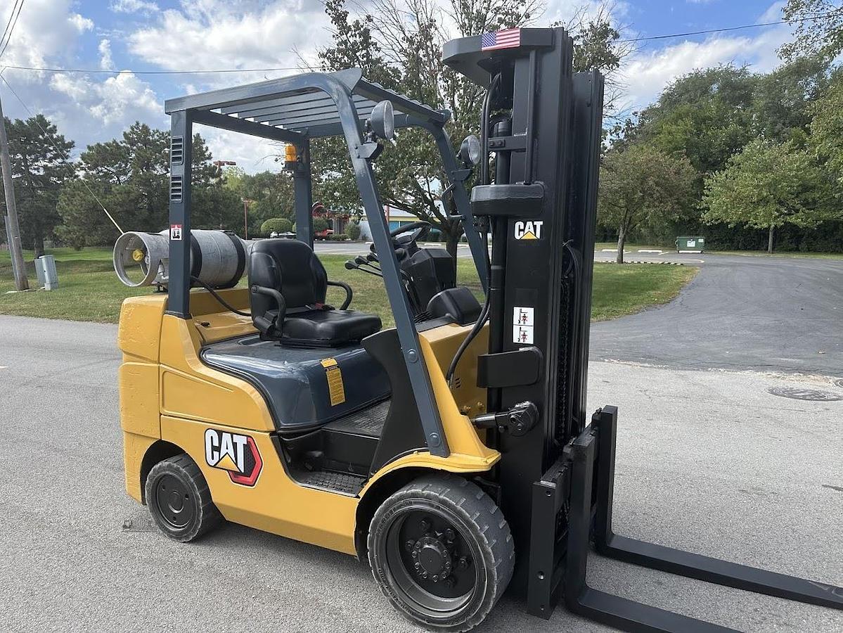 Used MITSUBISHI FGC30N