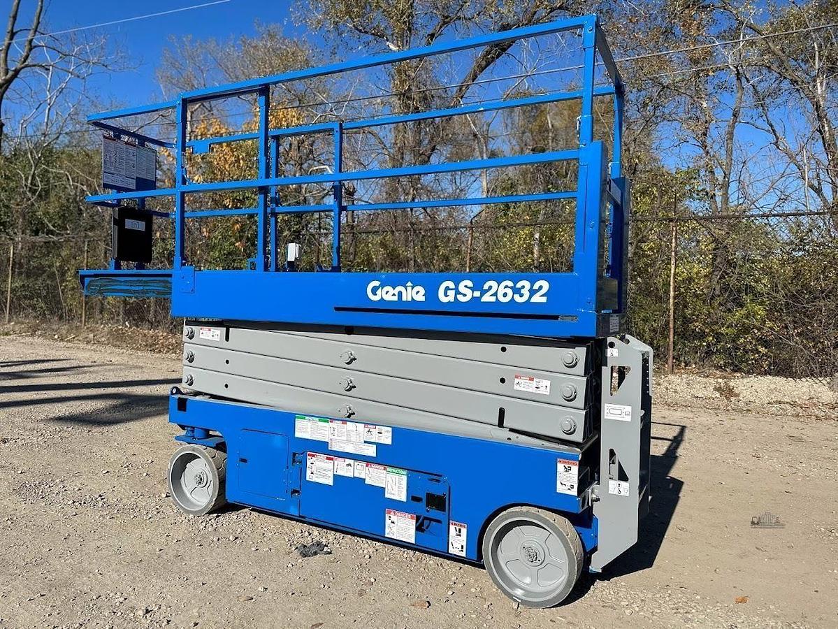 Used 2015 GENIE GS2632