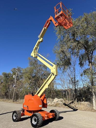 Used 2014 JLG 450AJ