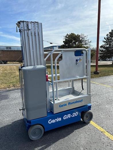 Used 2015 GENIE GR20