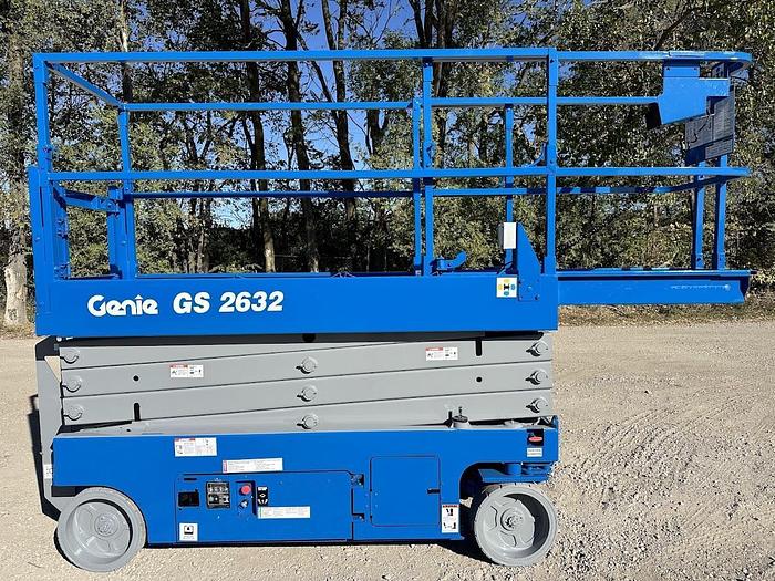 Used 2015 GENIE GS2632