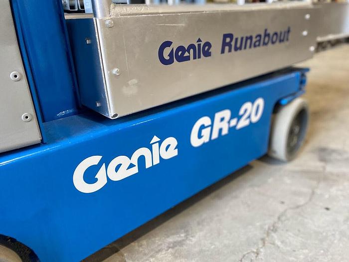 Used 2012 GENIE GR20