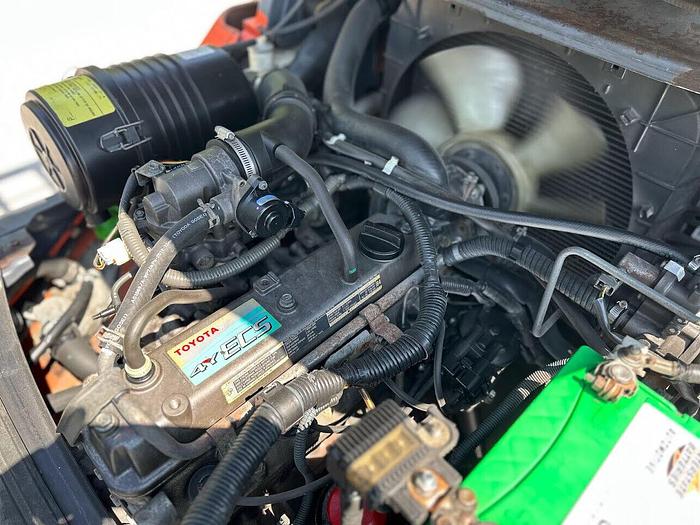 Used 2013 TOYOTA 8FGU25